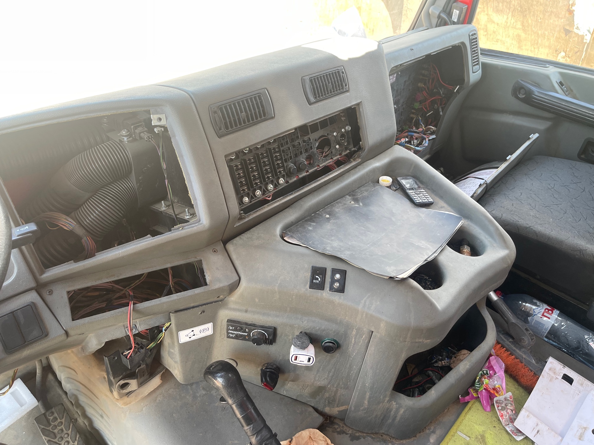 МАЗ 6516 8x4 Самосвал 2021 г. - фото 9