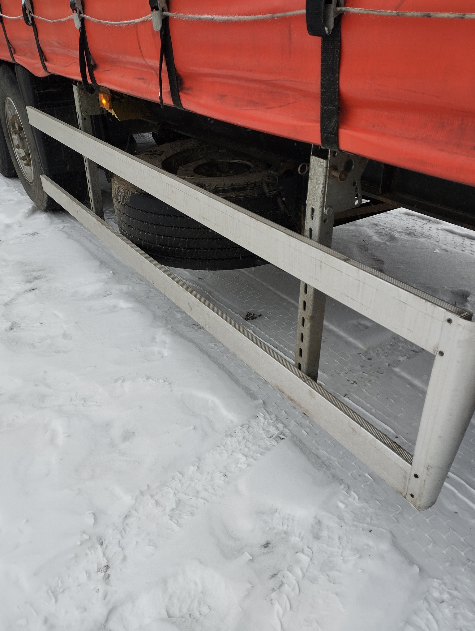 Полуприцеп ТЗА 588510 (шторный) - 13,6 м 2023 г. - фото 4