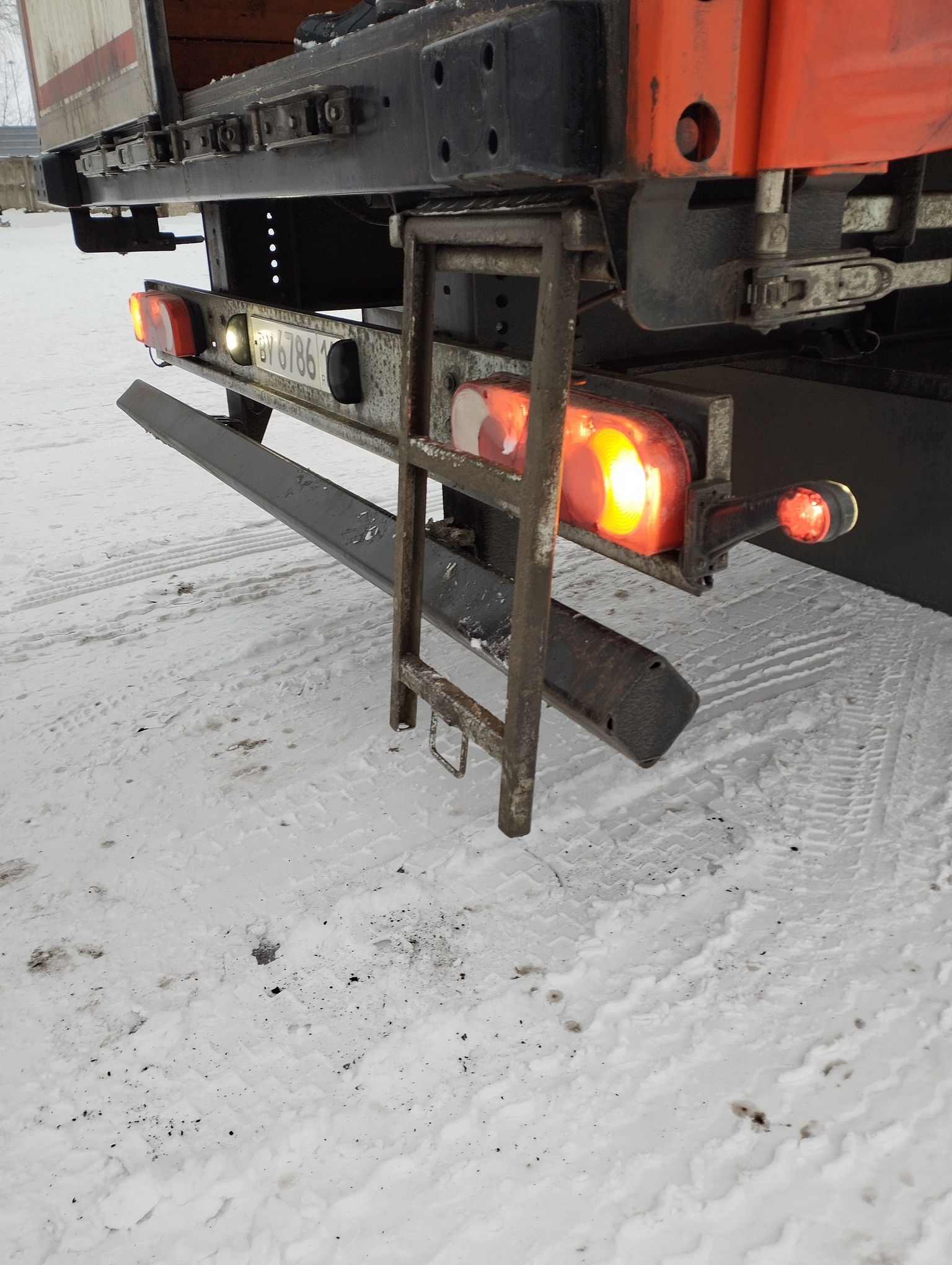 Полуприцеп ТЗА 588510 (шторный) - 13,6 м 2024 г. - фото 18