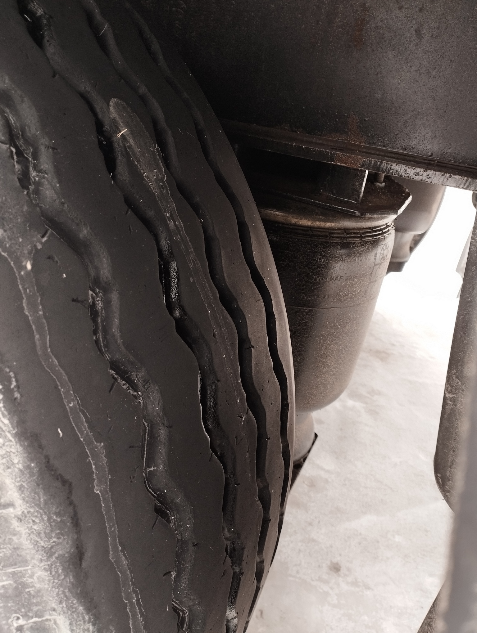 Полуприцеп ТЗА 588510 (шторный) - 13,6 м 2024 г. - фото 24