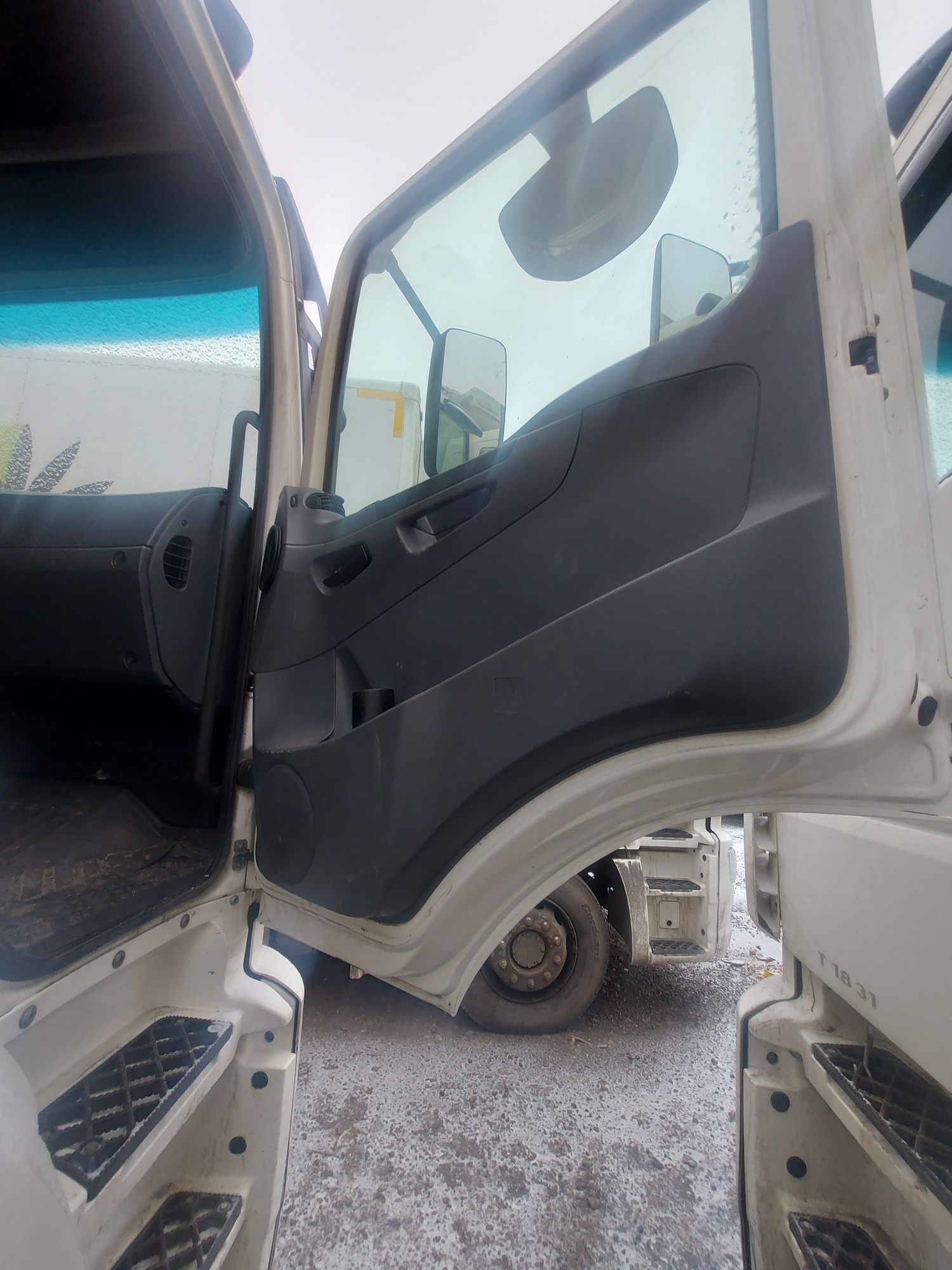 Рефрижератор на ш.КАМАЗ 5325 2022 г. - фото 12