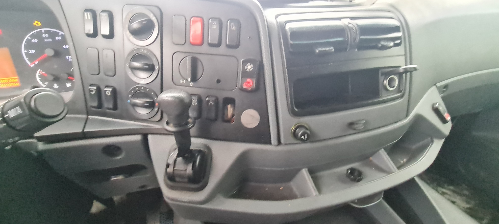 Рефрижератор на ш.КАМАЗ 5325 2022 г. - фото 52