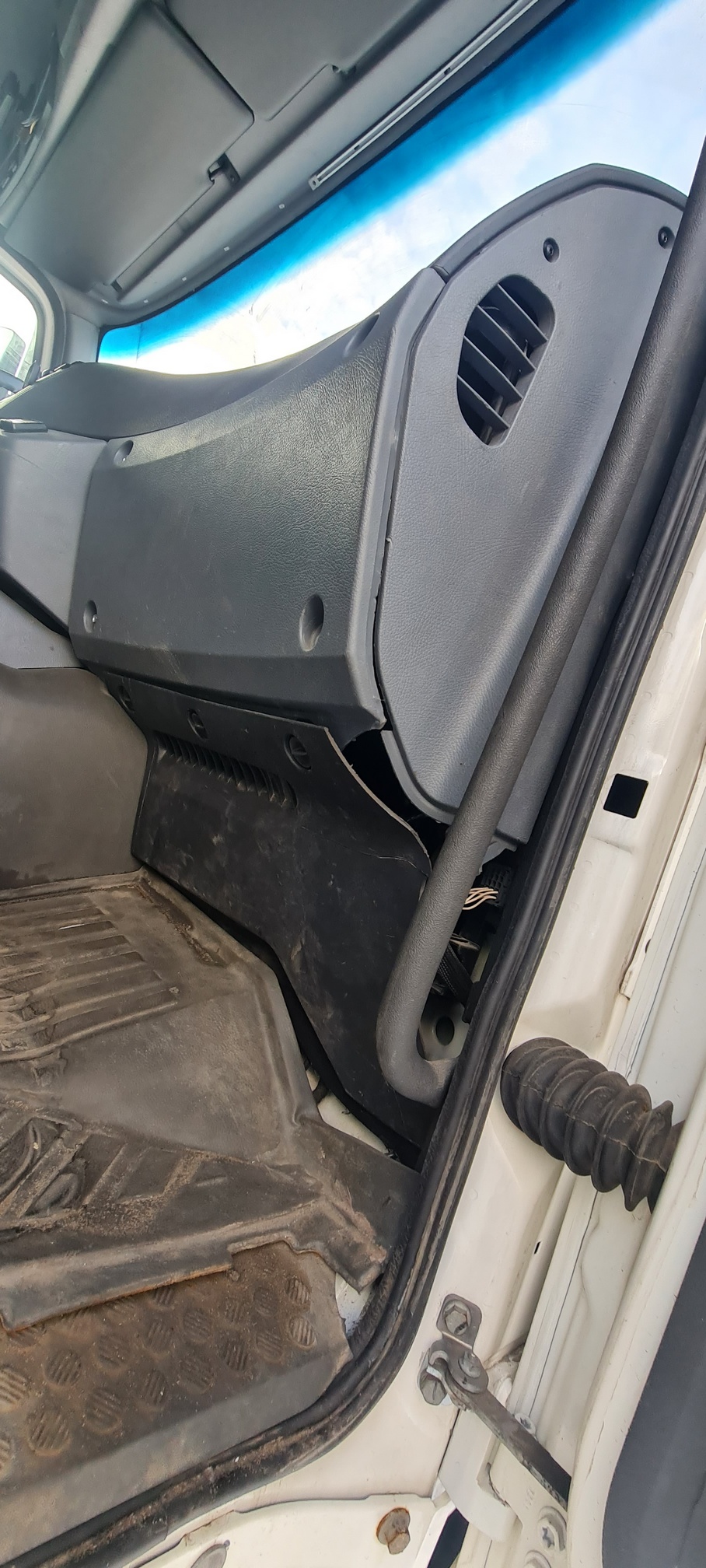 Рефрижератор на ш.КАМАЗ 5325 2022 г. - фото 6