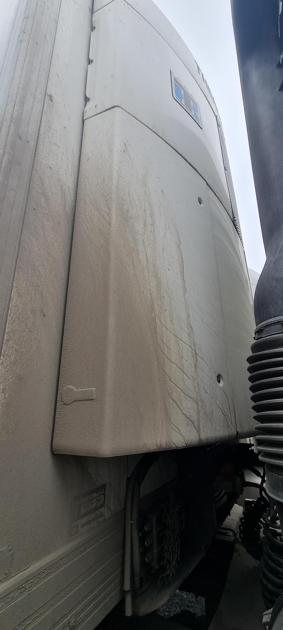 Полуприцеп рефрижератор СТТМ СARGOLINE 972200 2021 г. - фото 2