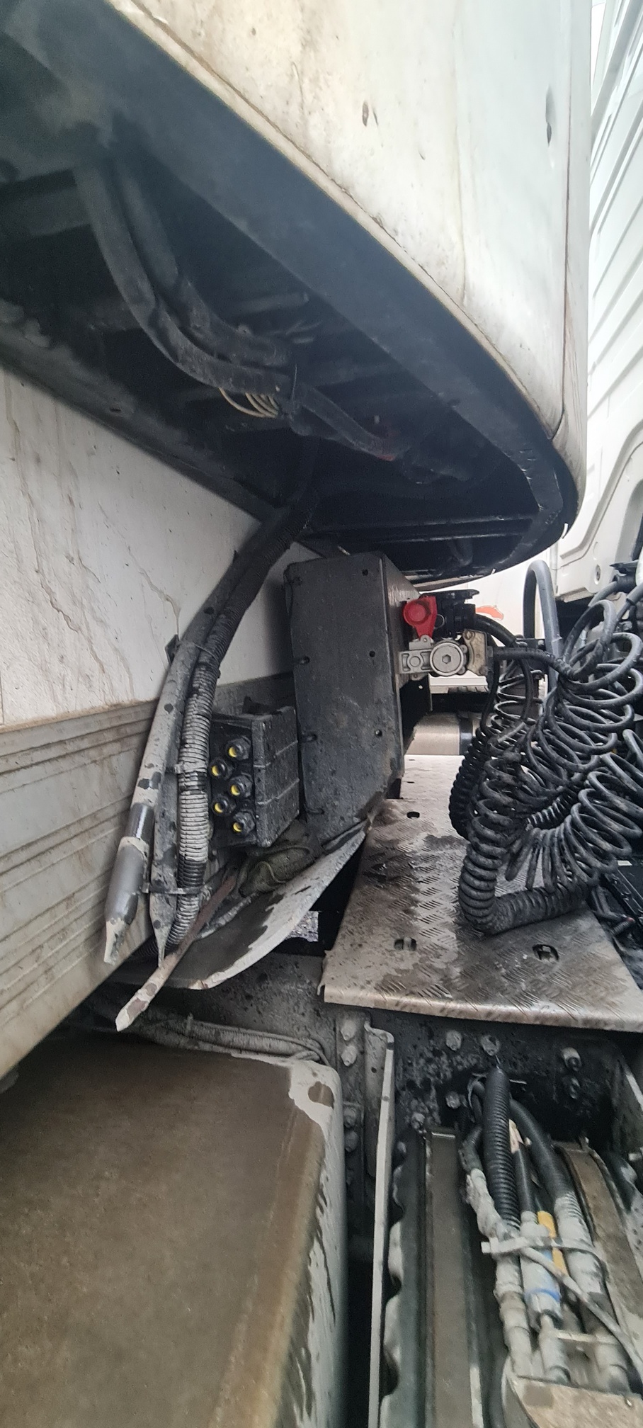 Полуприцеп рефрижератор СТТМ СARGOLINE 972200 2022 г. - фото 3