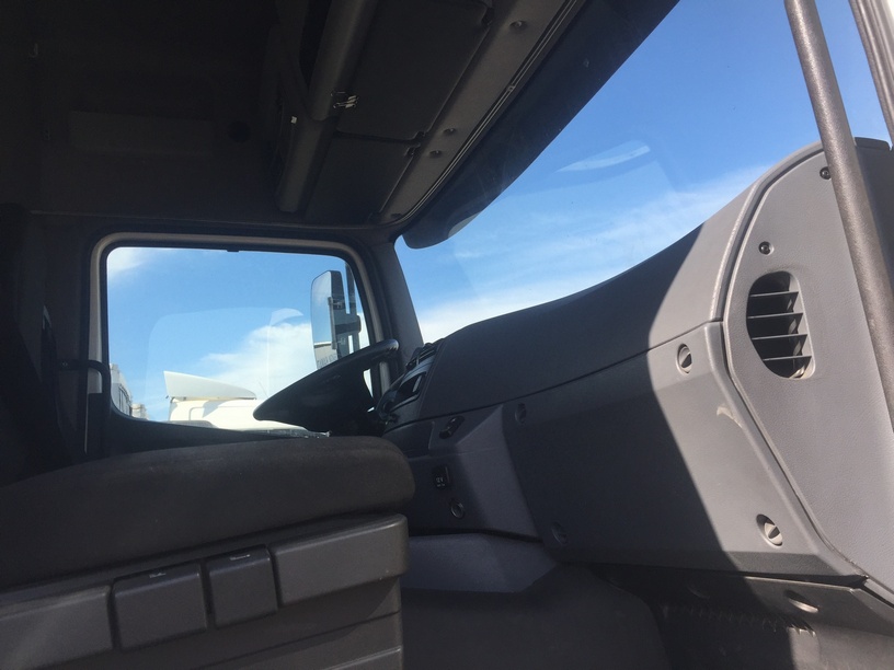 Седельный тягач КАМАЗ 5490-893-DC (газодизель) 2019 г. - фото 2