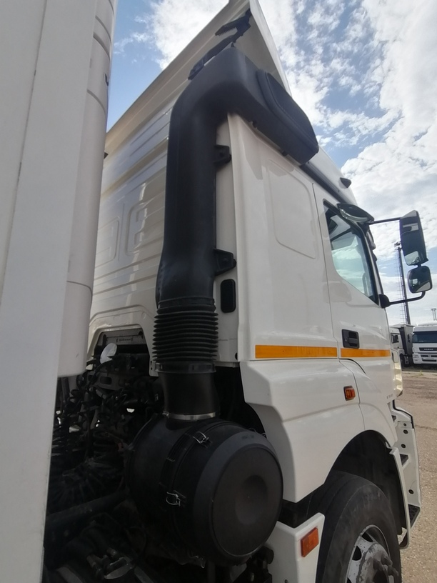 Седельный тягач КАМАЗ 5490-893-DC (газодизель) 2019 г. - фото 9