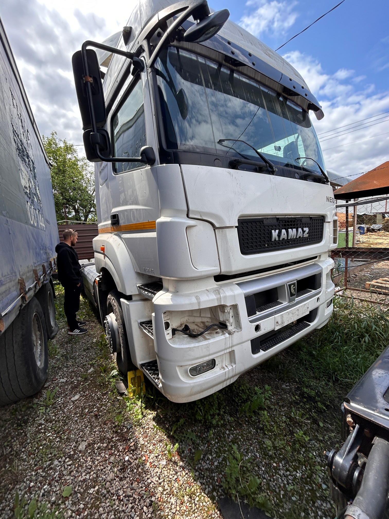 Седельный тягач КАМАЗ 5490-892-DC (газодизель) 2019 г. - фото 3