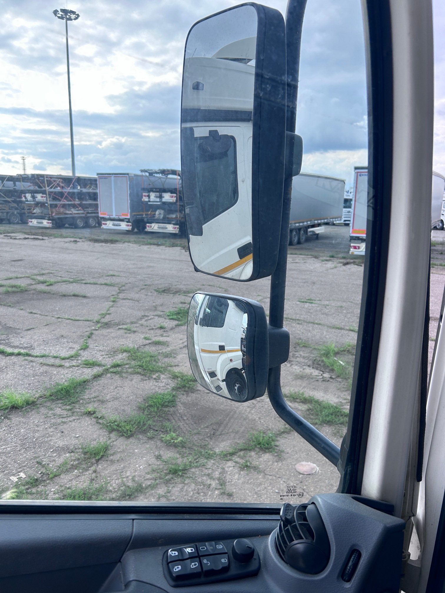 Седельный тягач КАМАЗ 5490-032-87 (S5) 2020 г. - фото 24