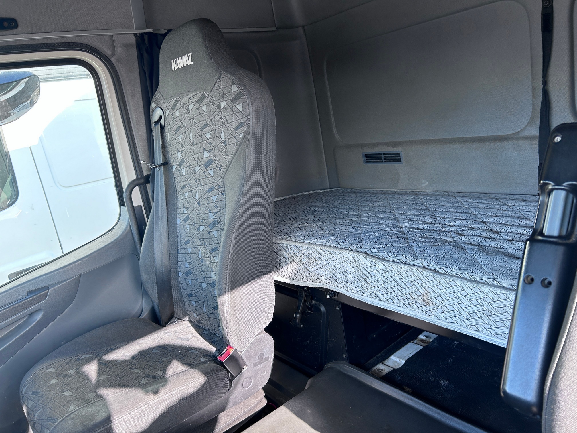 Седельный тягач КАМАЗ 5490-023-87 (S5) 2020 г. - фото 16