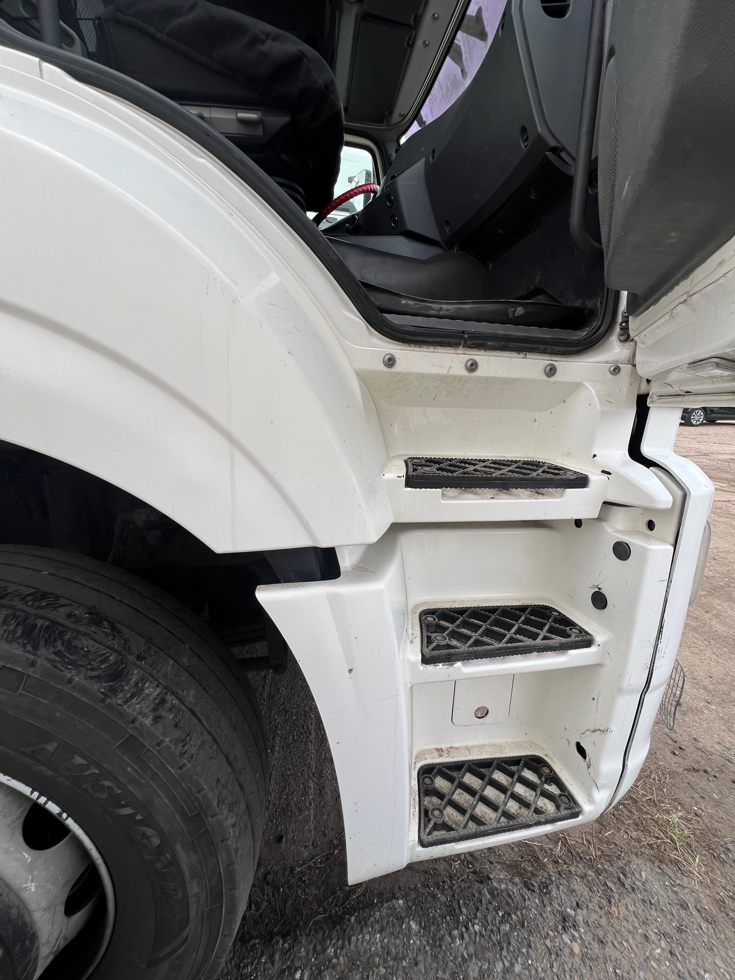 Седельный тягач КАМАЗ 5490-80802-90(5P) (СПГ) 2021 г. - фото 3