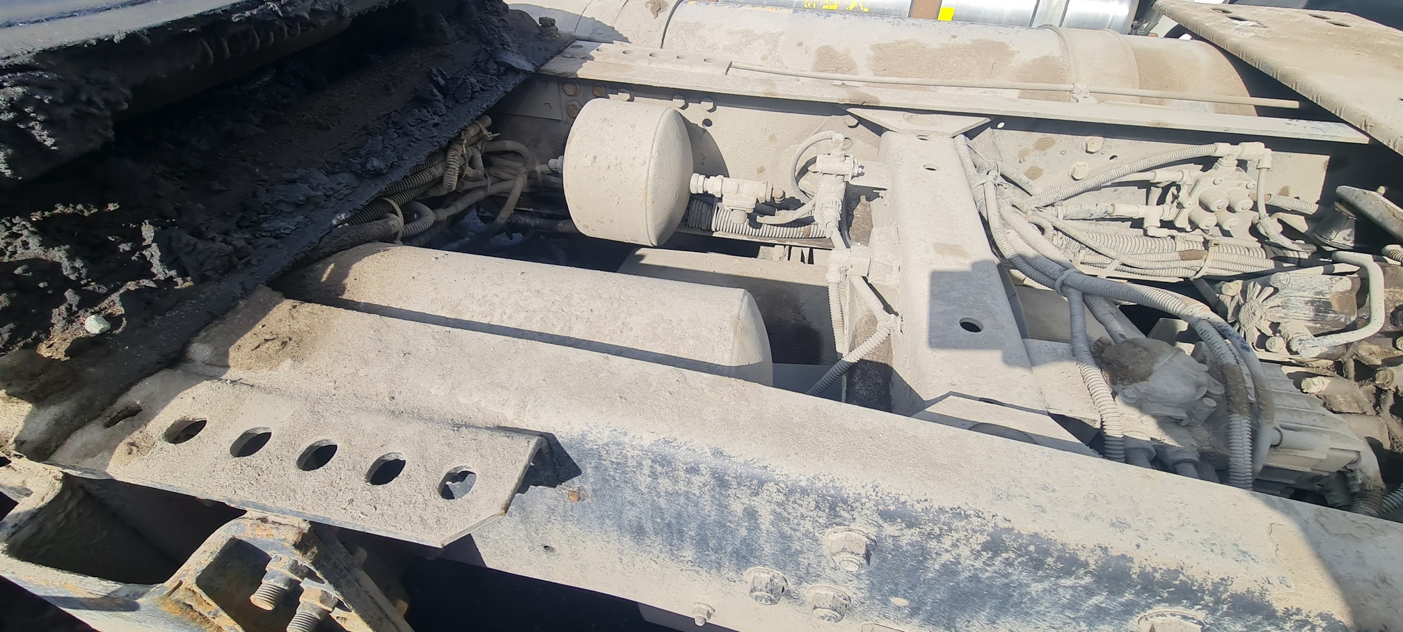 Седельный тягач КАМАЗ 5490-80802-90(5P) (СПГ) 2021 г. - фото 17