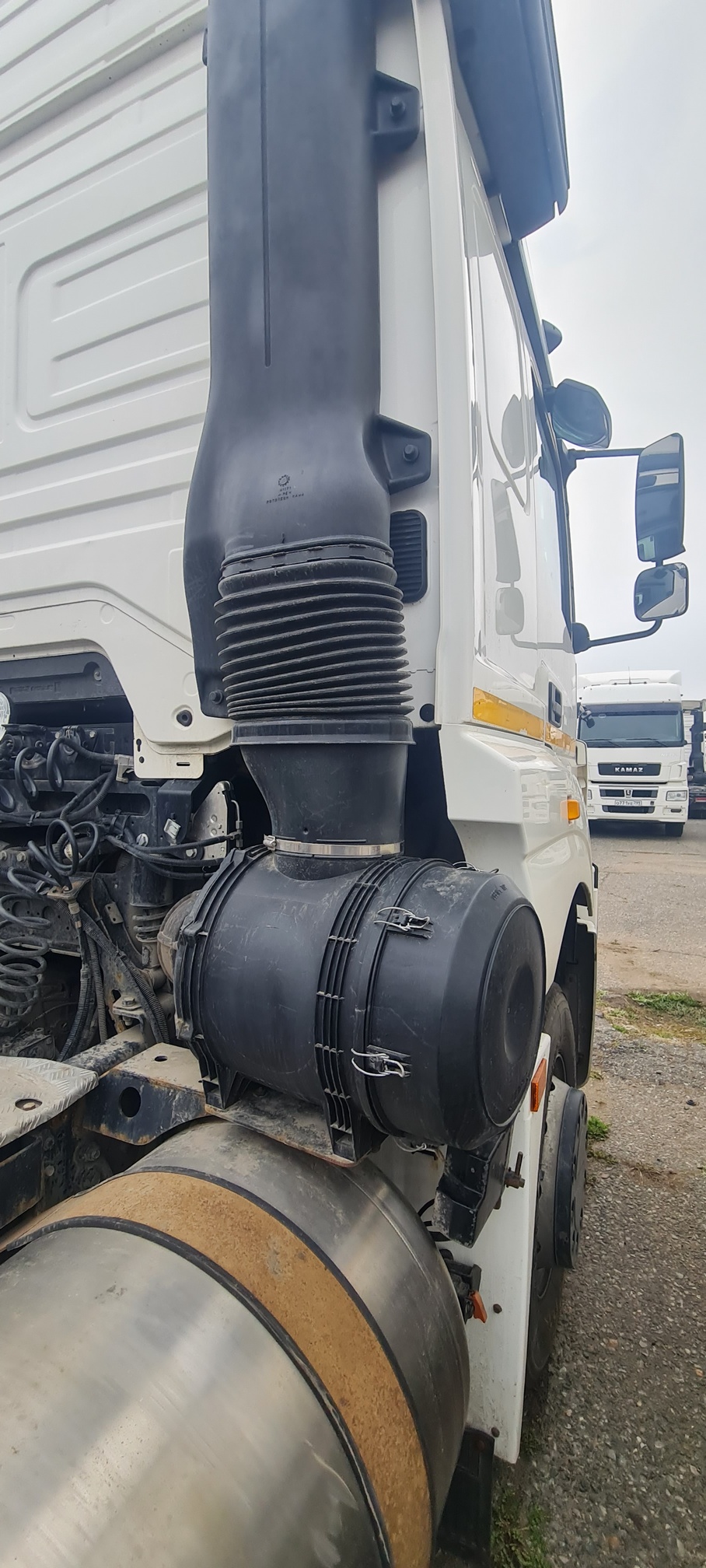 Седельный тягач КАМАЗ 5490-80802-90(5P) (СПГ) 2021 г. - фото 16