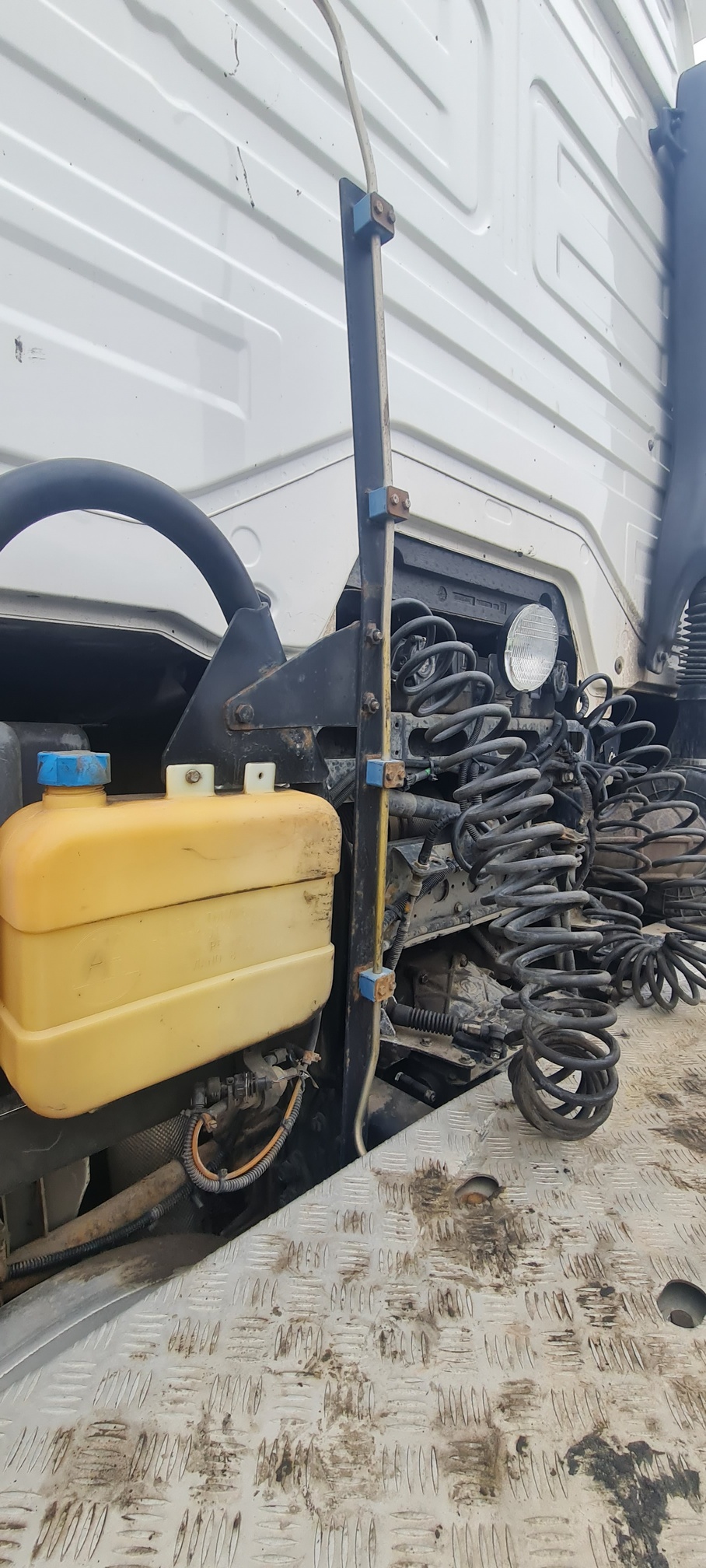 Седельный тягач КАМАЗ 5490-80802-90(5P) (СПГ) 2021 г. - фото 47