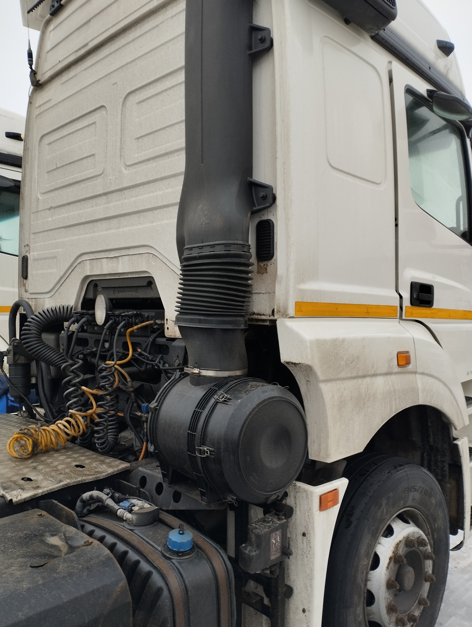 Седельный тягач КАМАЗ 5490-801-DC (газодизель) 2021 г. - фото 17