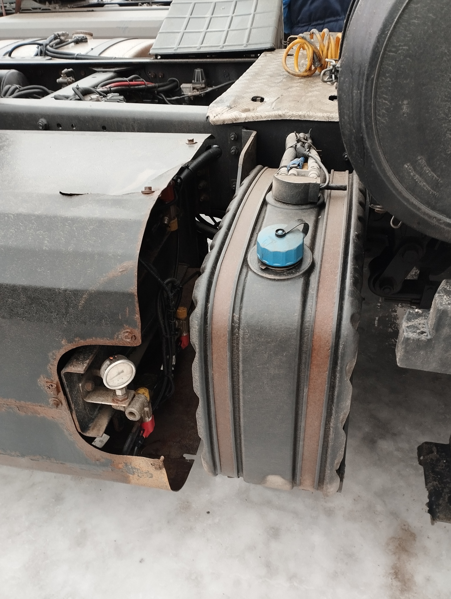 Седельный тягач КАМАЗ 5490-801-DC (газодизель) 2021 г. - фото 19