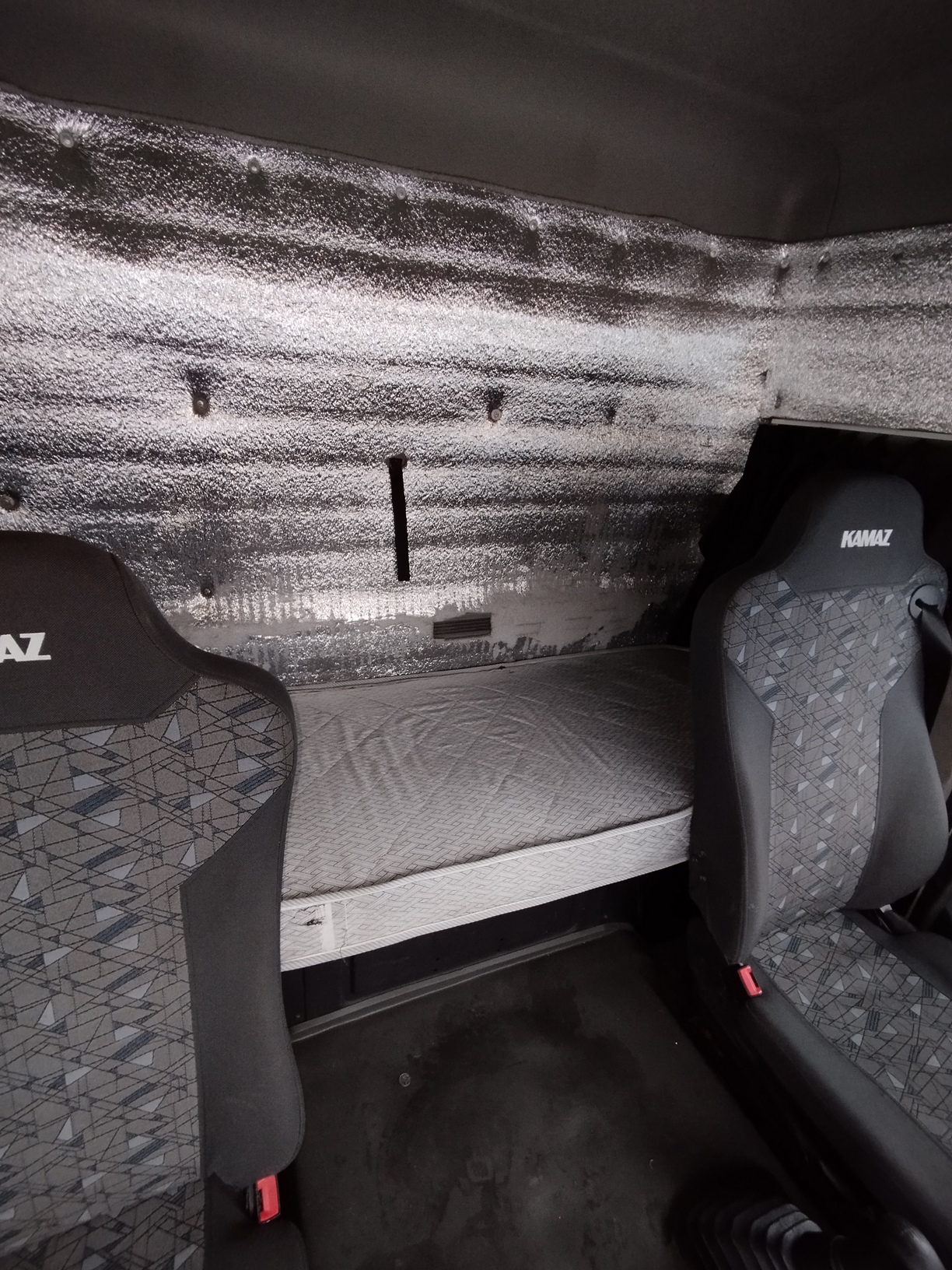 Седельный тягач КАМАЗ 5490-801-DC (газодизель) 2021 г. - фото 58