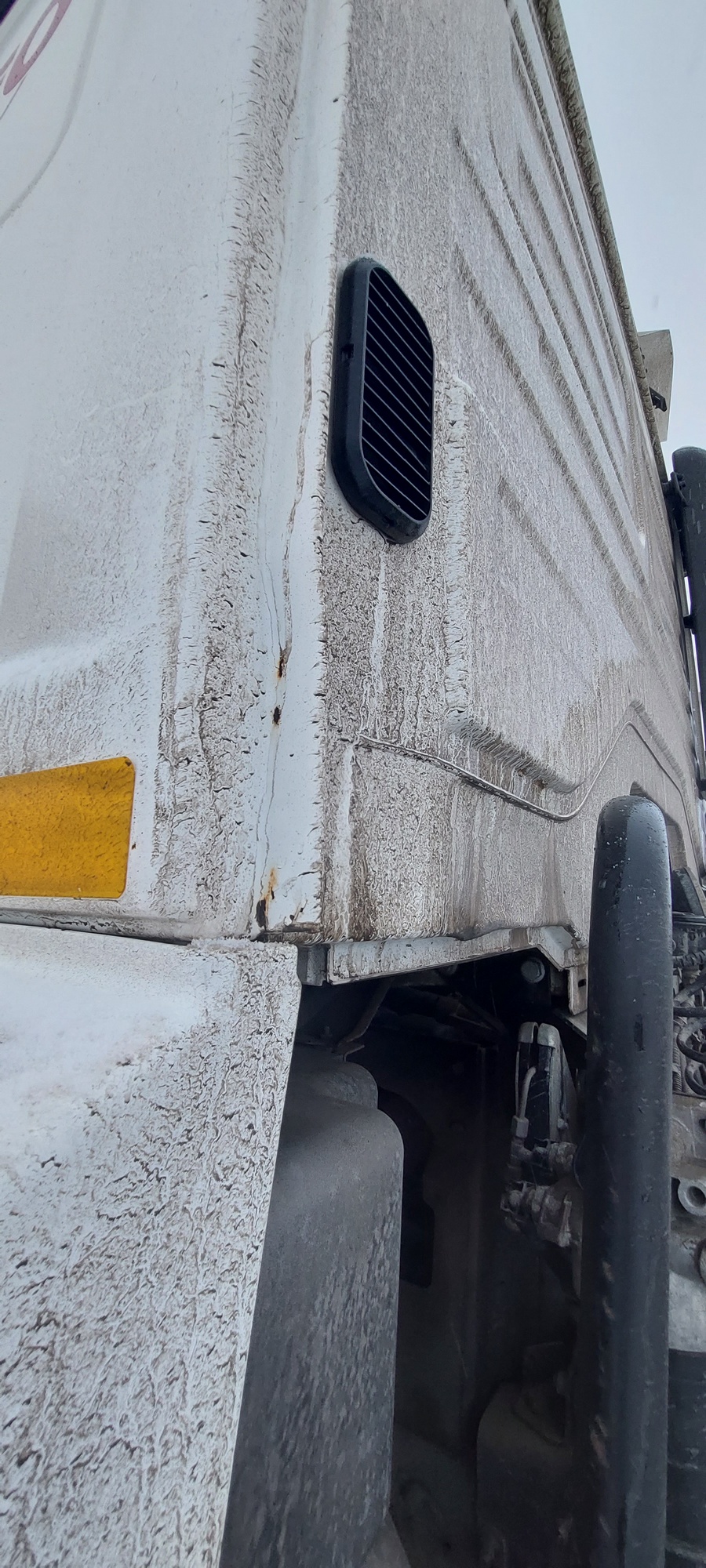 Седельный тягач КАМАЗ 5490-801-DC (газодизель) 2021 г. - фото 31