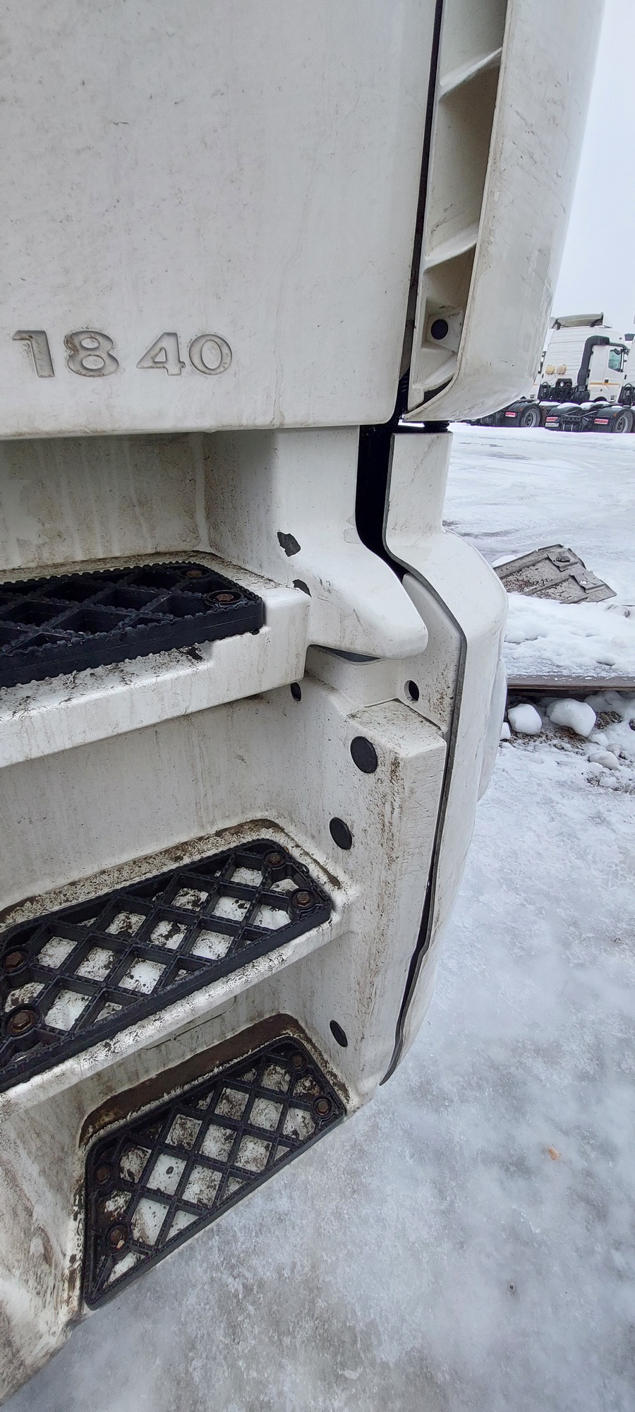 Седельный тягач КАМАЗ 5490-801-DC (газодизель) 2021 г. - фото 8