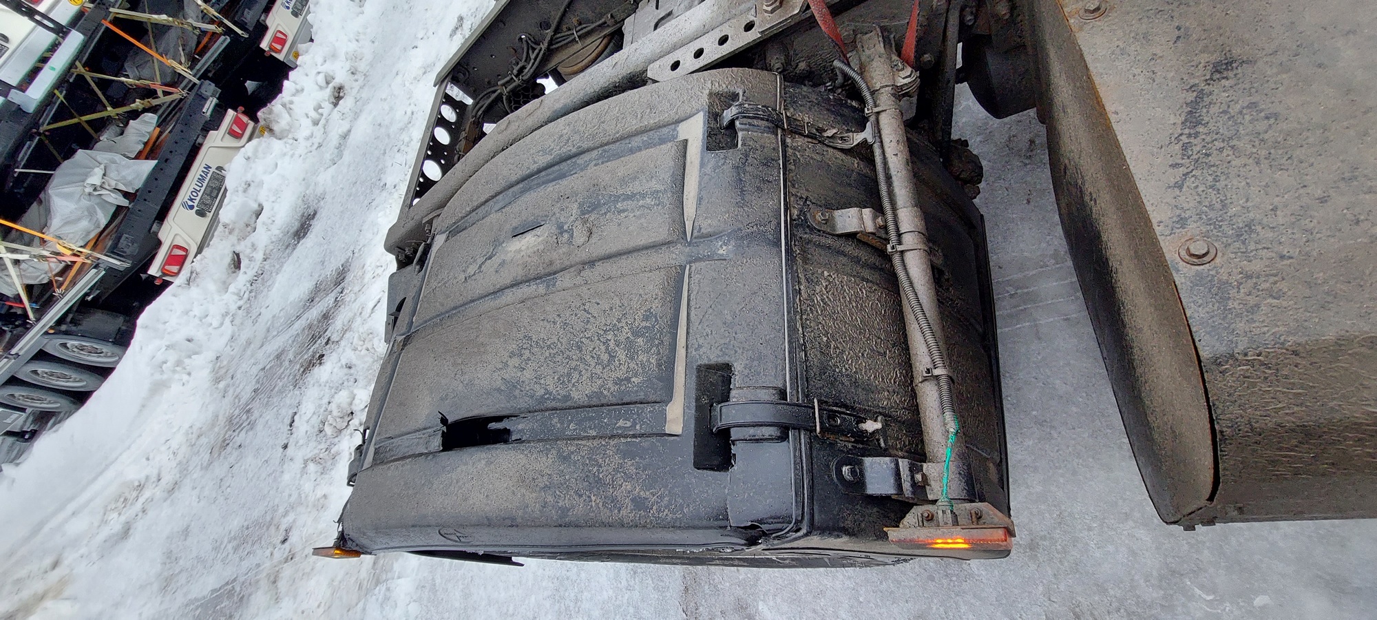 Седельный тягач КАМАЗ 5490-801-DC (газодизель) 2021 г. - фото 22