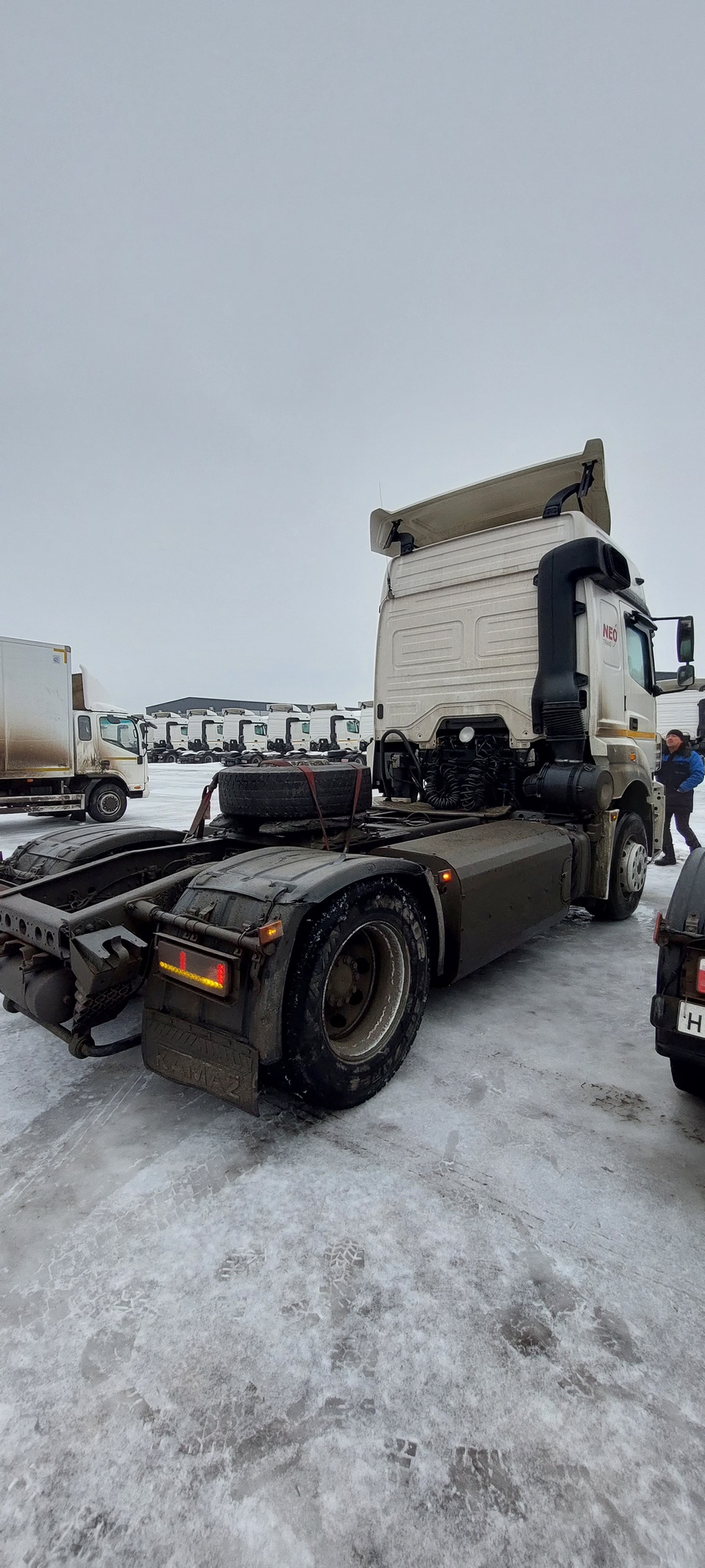 Седельный тягач КАМАЗ 5490-801-DC (газодизель) 2021 г. - фото 27