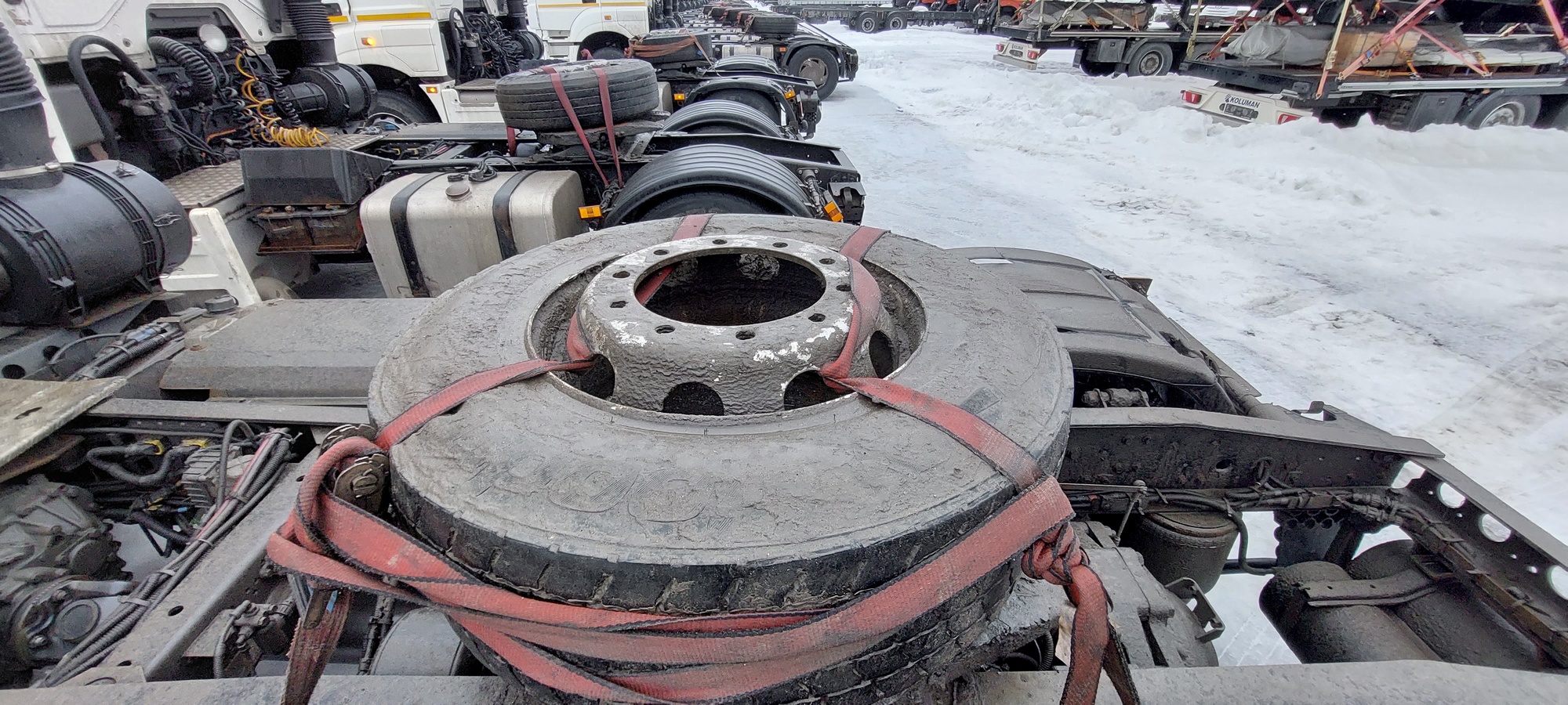 Седельный тягач КАМАЗ 5490-801-DC (газодизель) 2021 г. - фото 33