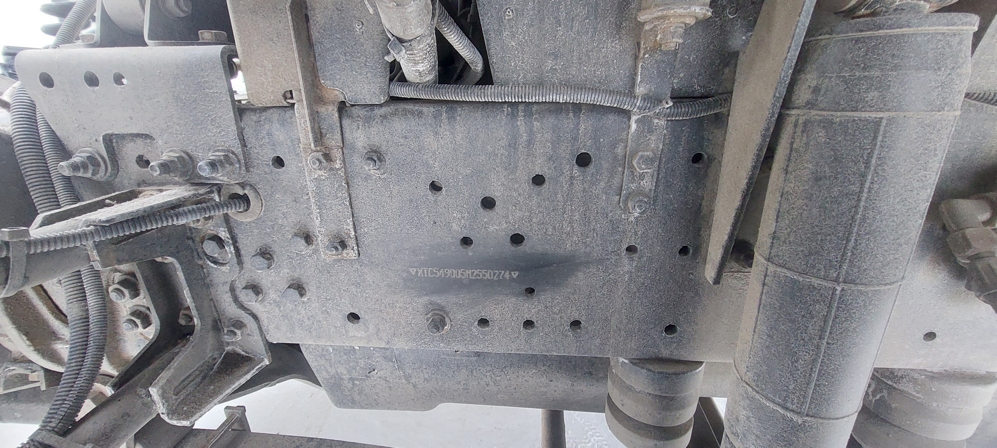 Седельный тягач КАМАЗ 5490-801-DC (газодизель) 2021 г. - фото 12