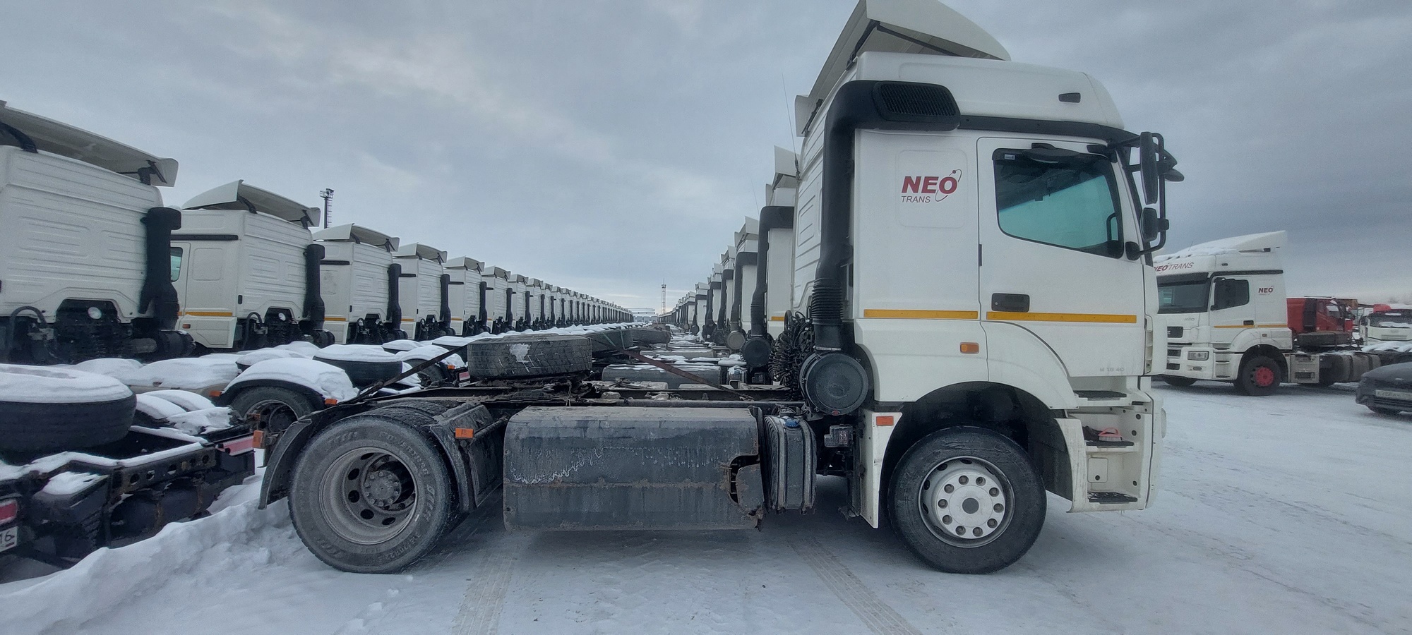 Седельный тягач КАМАЗ 5490-801-DC (газодизель) 2021 г. - фото 13