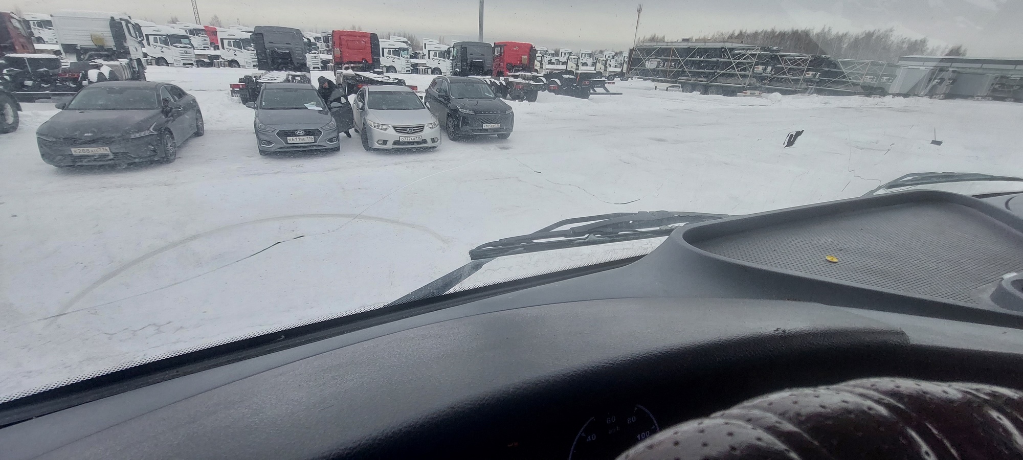 Седельный тягач КАМАЗ 5490-801-DC (газодизель) 2021 г. - фото 30