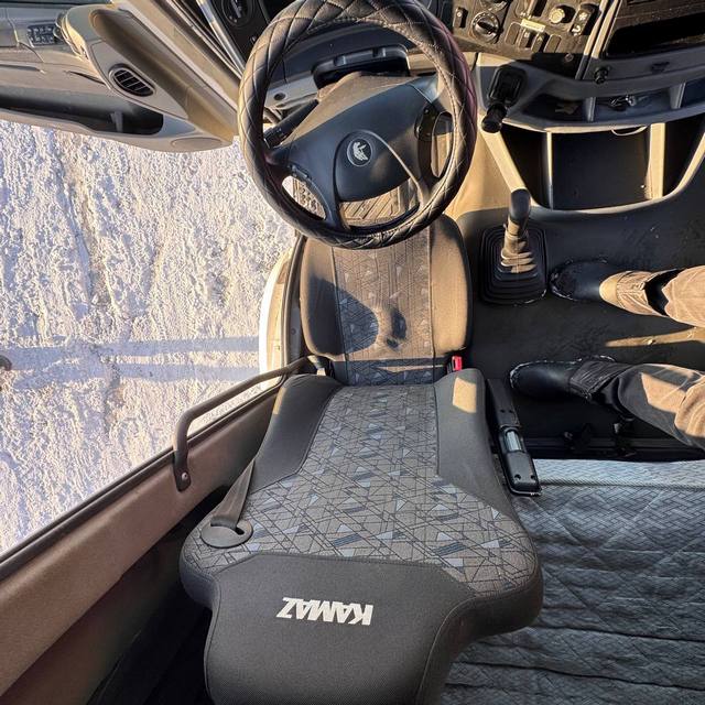 Седельный тягач КАМАЗ 5490-801-DC (газодизель) 2021 г. - фото 5