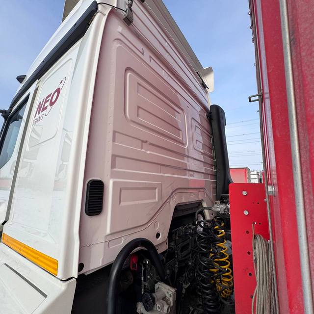 Седельный тягач КАМАЗ 5490-801-DC (газодизель) 2021 г. - фото 27