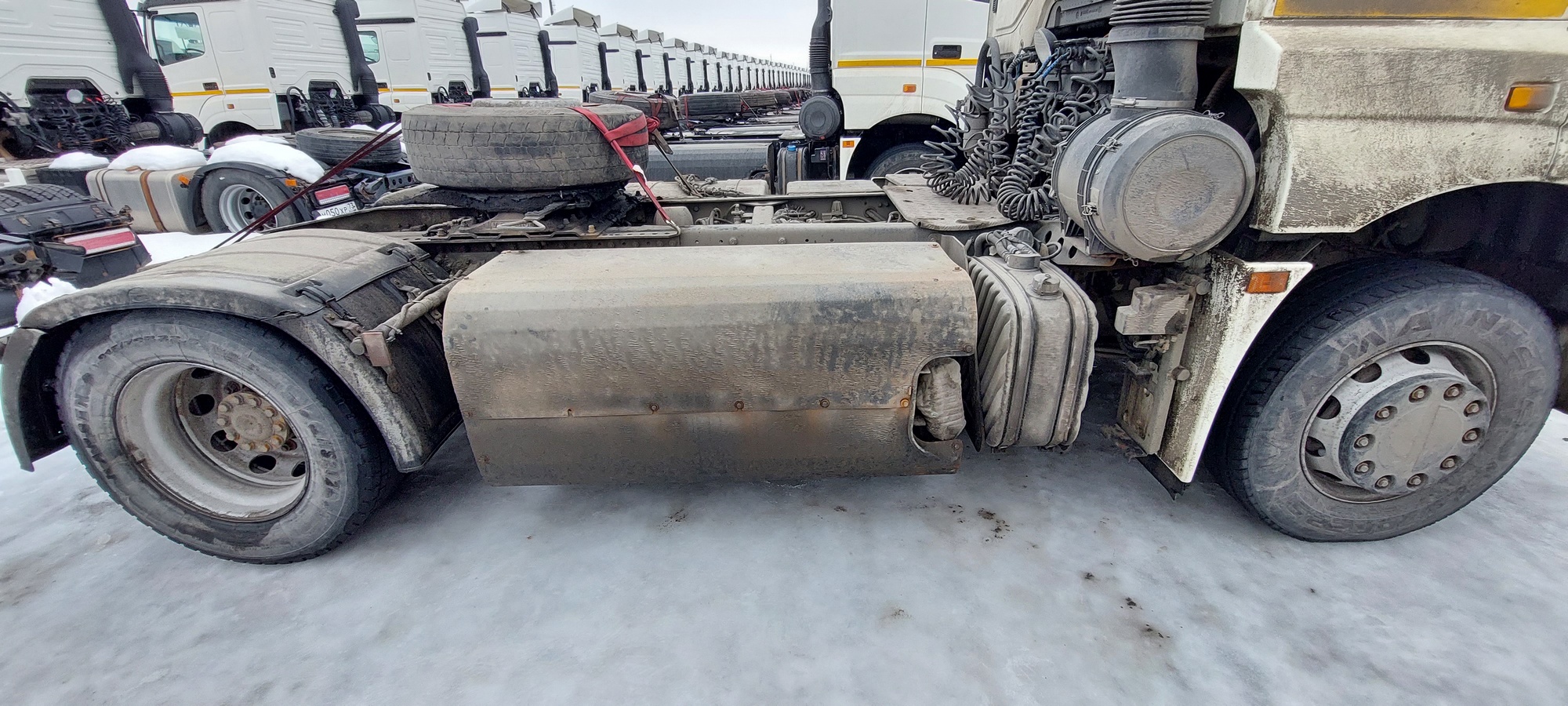 Седельный тягач КАМАЗ 5490-801-DC (газодизель) 2021 г. - фото 17