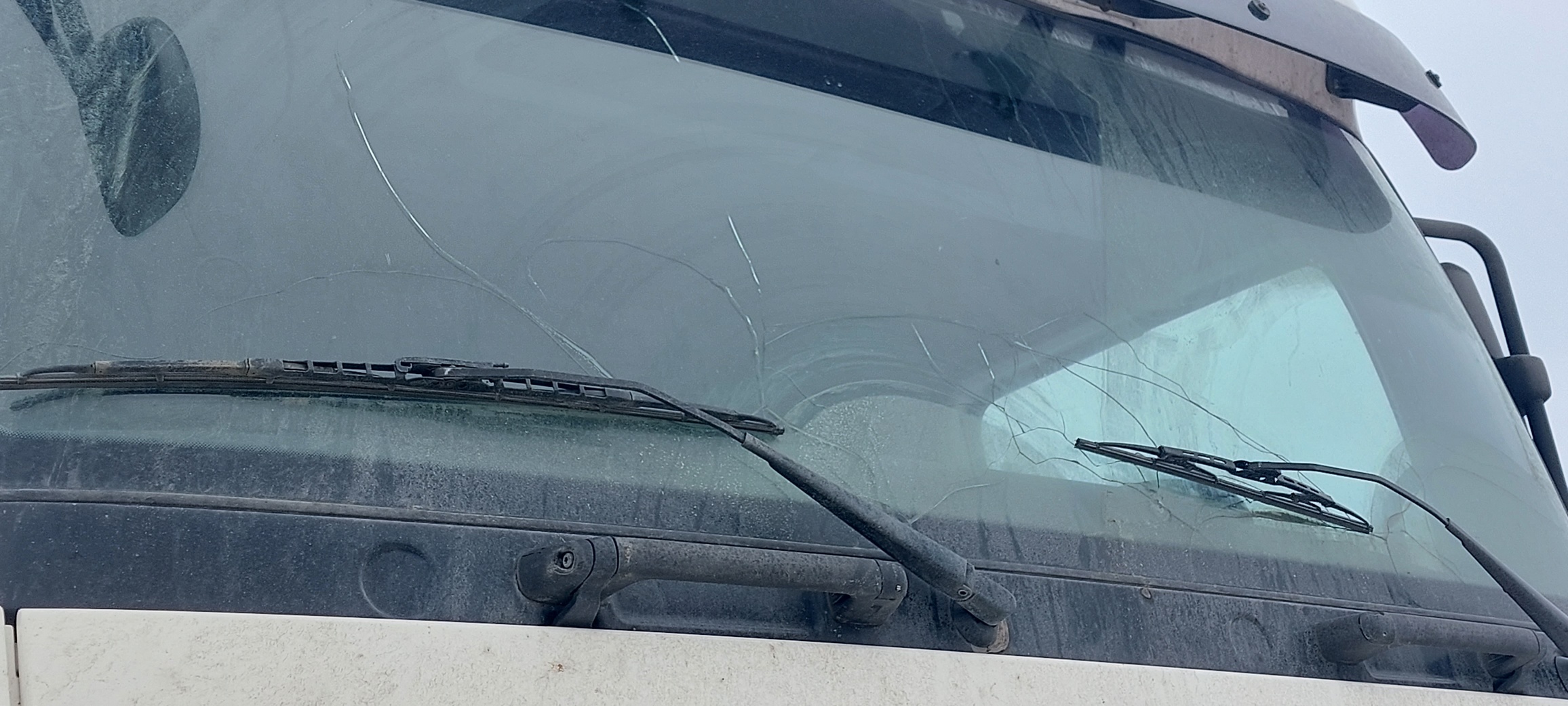 Седельный тягач КАМАЗ 5490-801-DC (газодизель) 2021 г. - фото 3