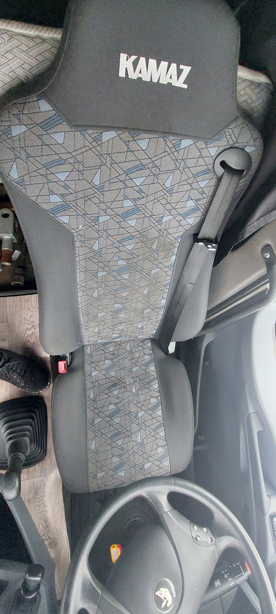 Седельный тягач КАМАЗ 5490-801-DC (газодизель) 2021 г. - фото 35