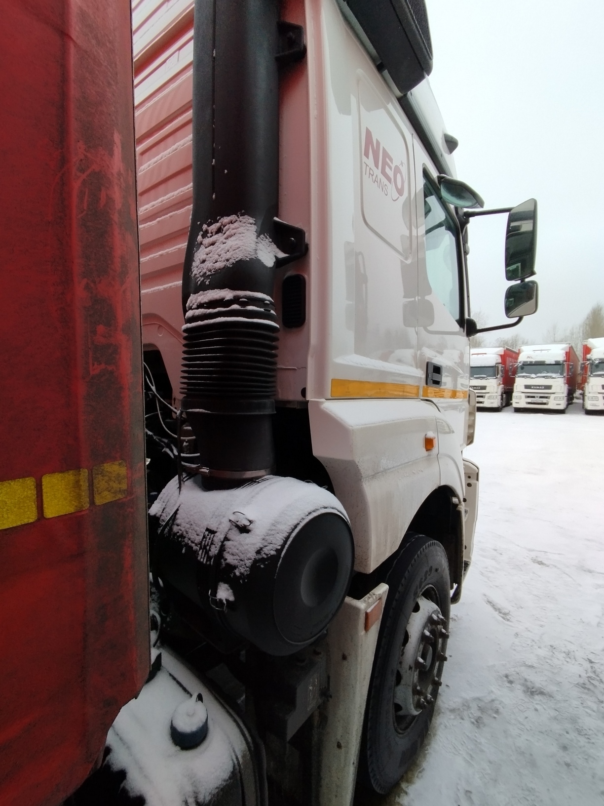 Седельный тягач КАМАЗ 5490-801-DC (газодизель) 2021 г. - фото 21