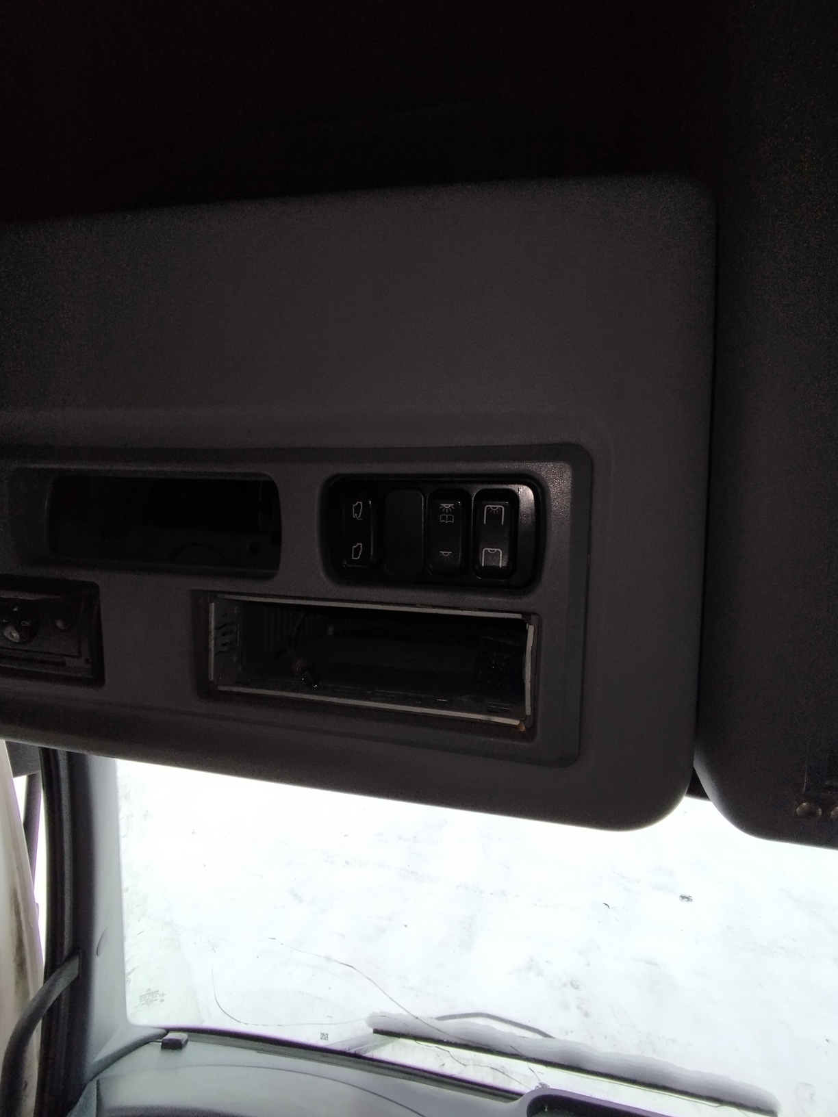 Седельный тягач КАМАЗ 5490-801-DC (газодизель) 2021 г. - фото 54