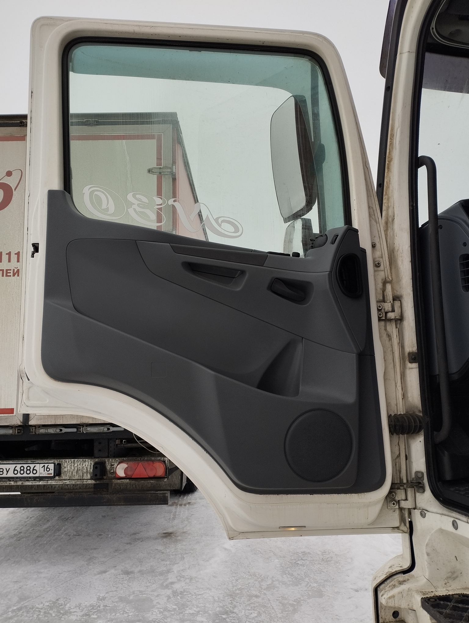 Седельный тягач КАМАЗ 5490-801-DC (газодизель) 2021 г. - фото 11