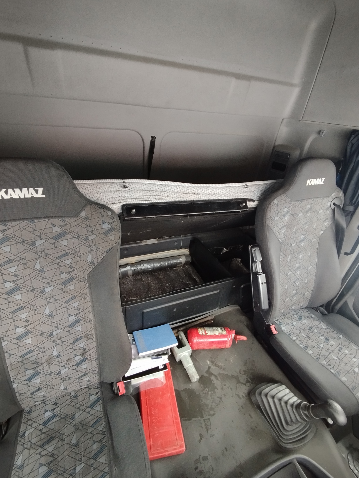 Седельный тягач КАМАЗ 5490-801-DC (газодизель) 2021 г. - фото 21