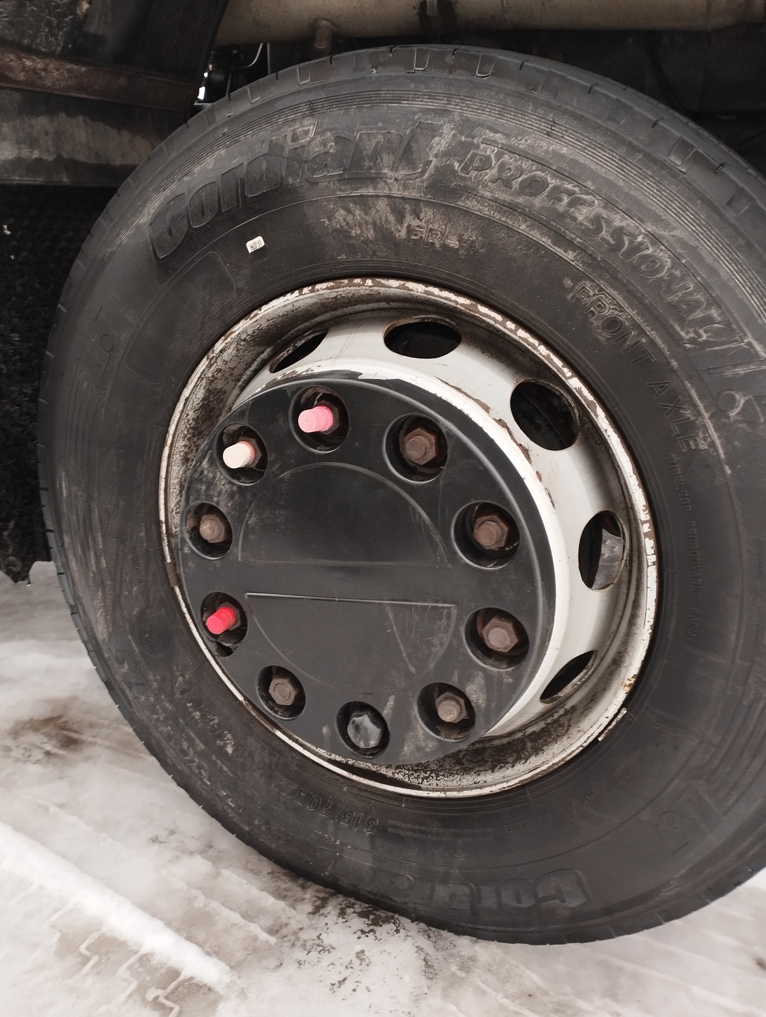 Седельный тягач КАМАЗ 5490-801-DC (газодизель) 2021 г. - фото 17