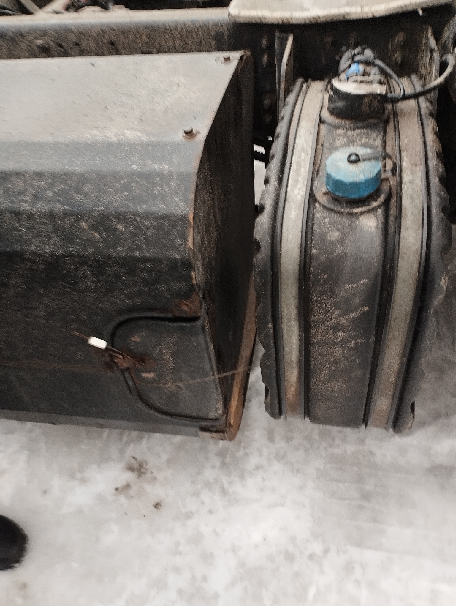 Седельный тягач КАМАЗ 5490-801-DC (газодизель) 2021 г. - фото 19