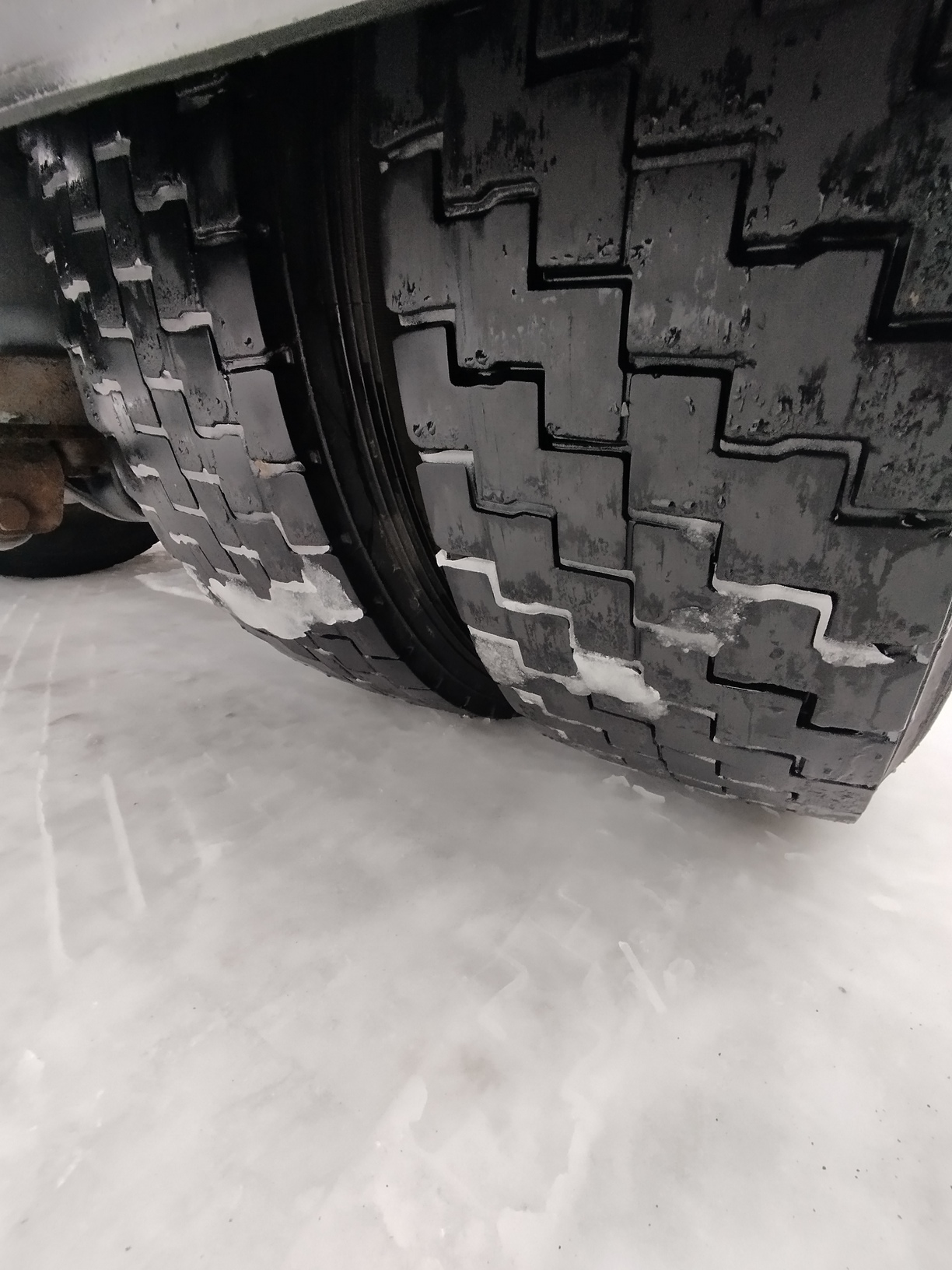 Седельный тягач КАМАЗ 5490-801-DC (газодизель) 2021 г. - фото 25