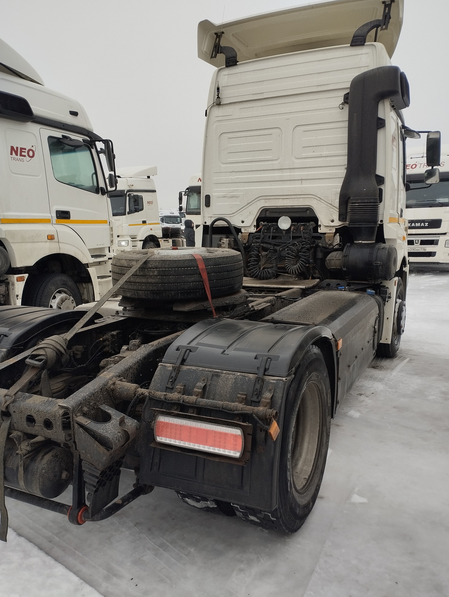 Седельный тягач КАМАЗ 5490-801-DC (газодизель) 2021 г. - фото 26