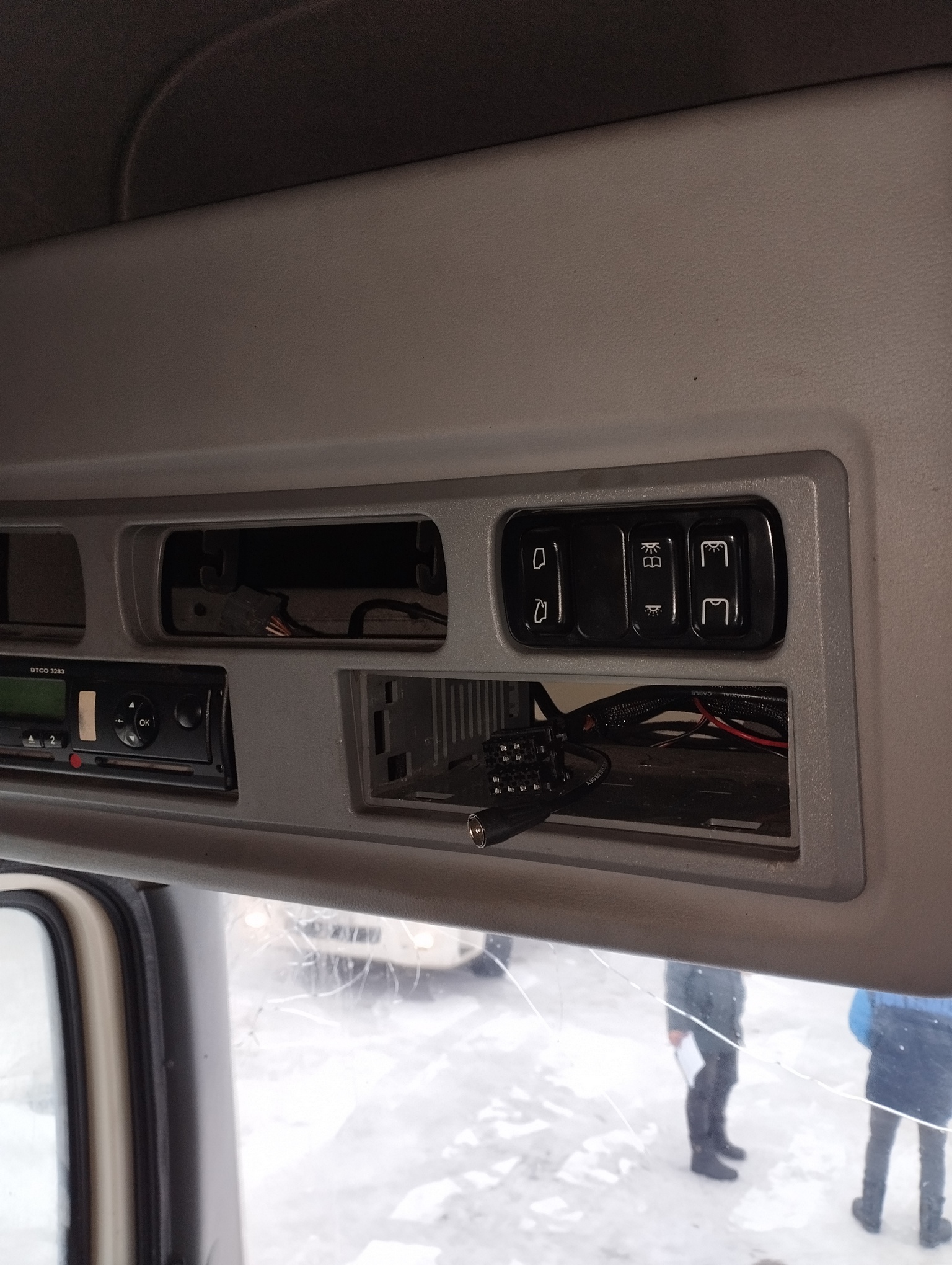 Седельный тягач КАМАЗ 5490-801-DC (газодизель) 2021 г. - фото 63