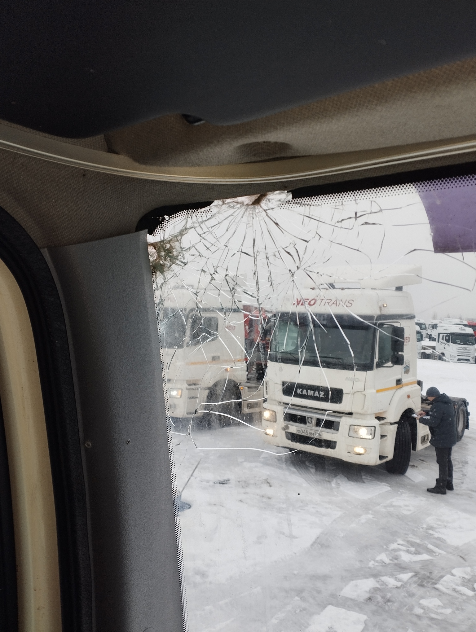 Седельный тягач КАМАЗ 5490-801-DC (газодизель) 2021 г. - фото 74