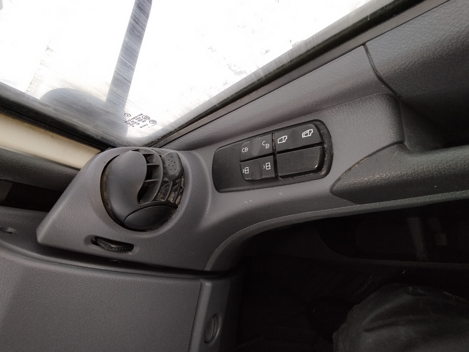 Седельный тягач КАМАЗ 5490-801-DC (газодизель) 2021 г. - фото 57