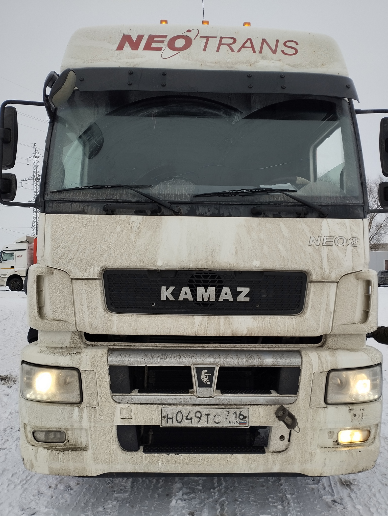 Седельный тягач КАМАЗ 5490-801-DC (газодизель) 2021 г.