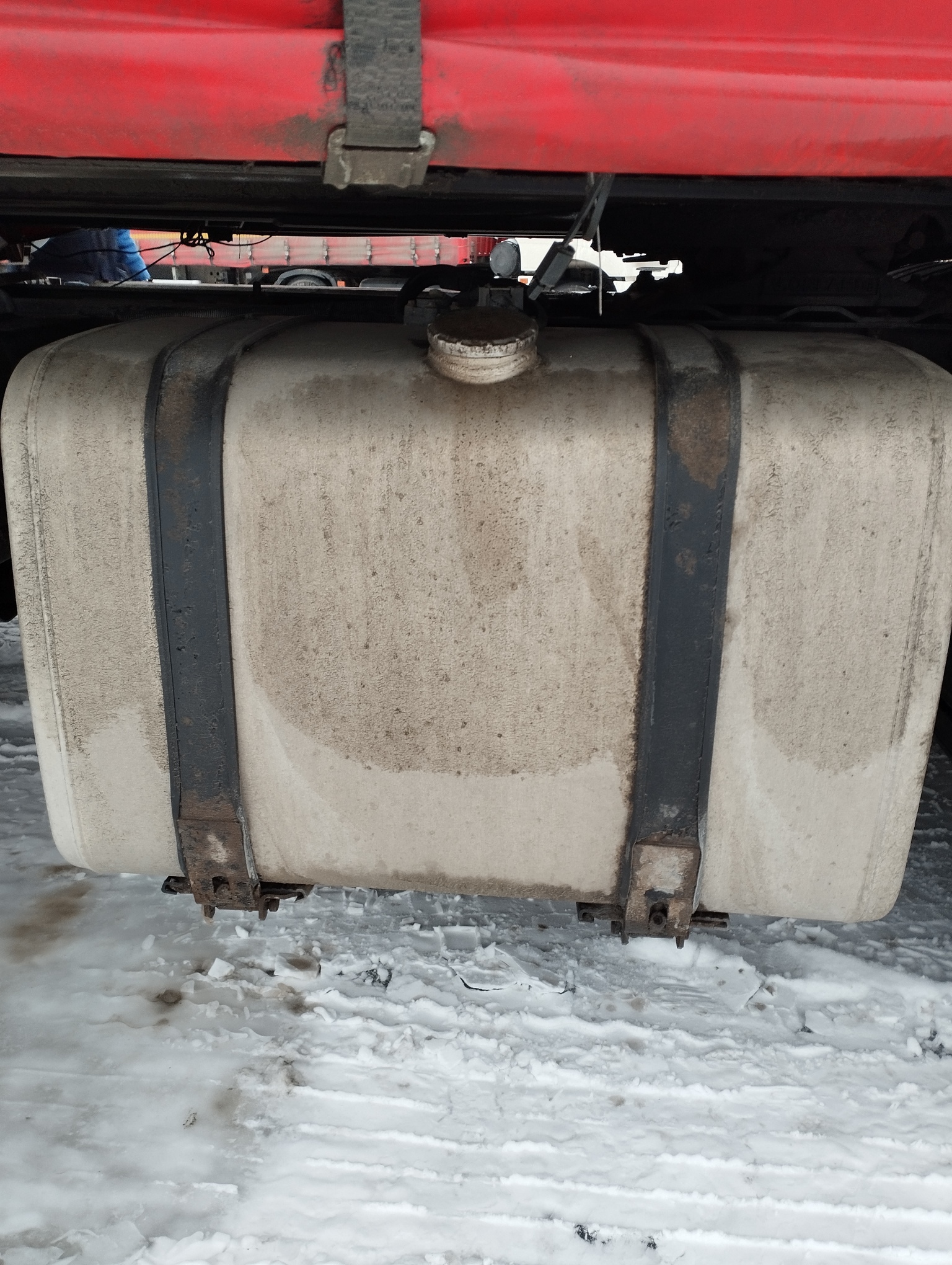 Седельный тягач КАМАЗ 5490-801-DC (газодизель) 2021 г. - фото 25