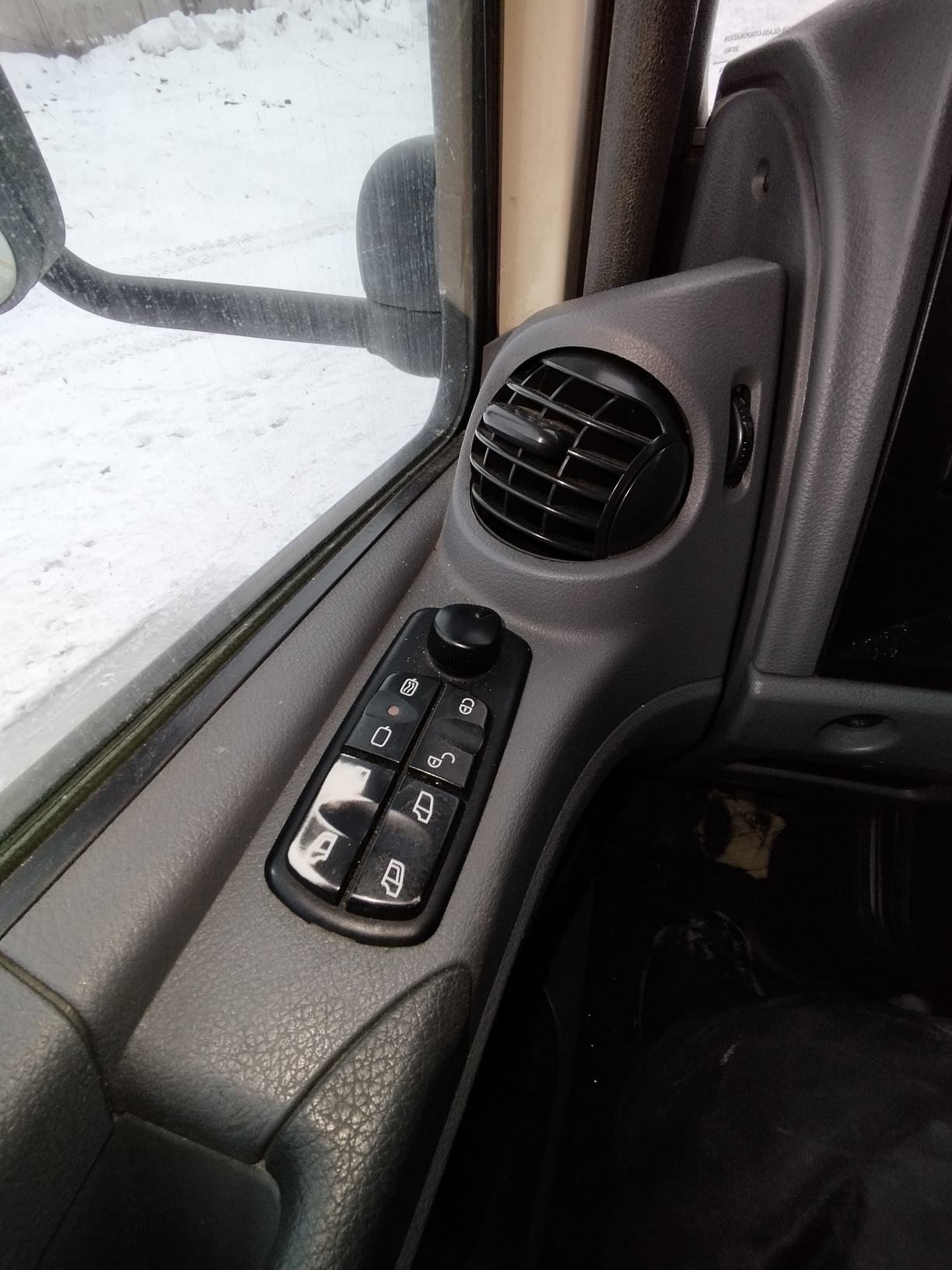 Седельный тягач КАМАЗ 5490-801-DC (газодизель) 2021 г. - фото 41