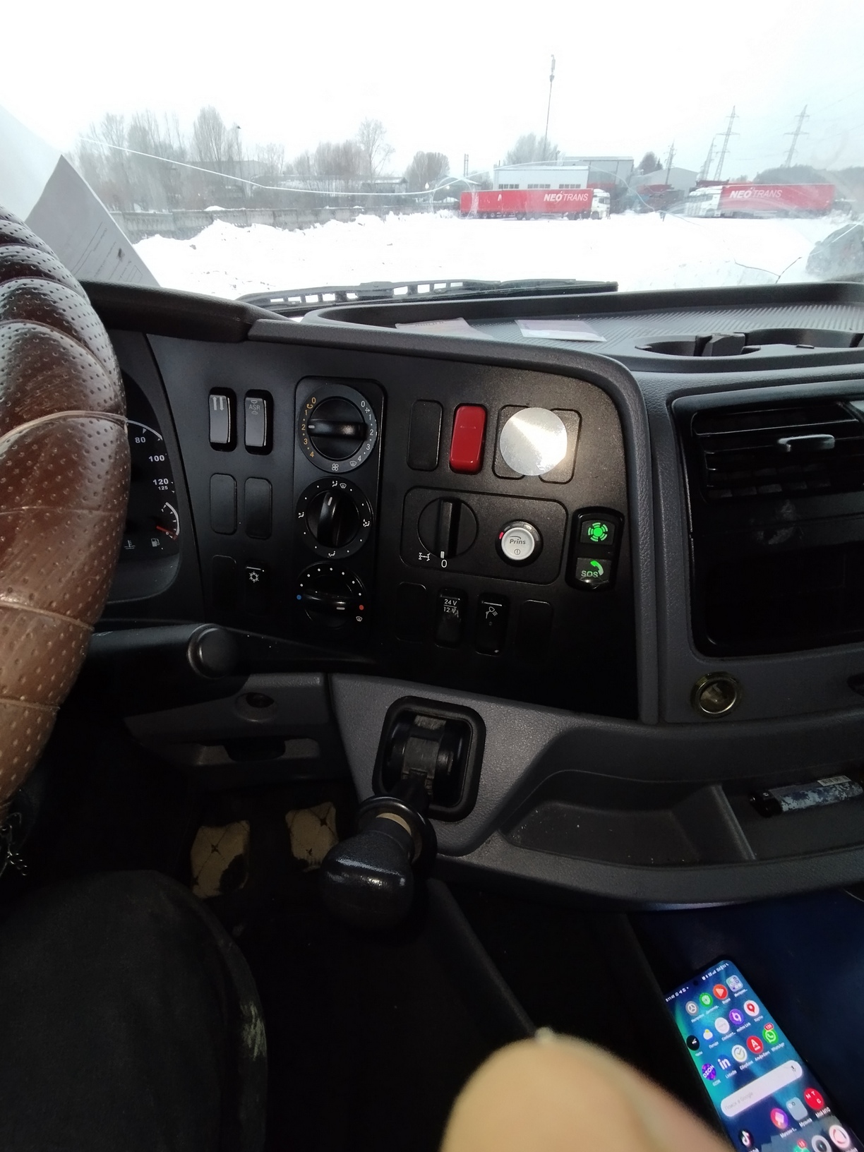 Седельный тягач КАМАЗ 5490-801-DC (газодизель) 2021 г. - фото 44