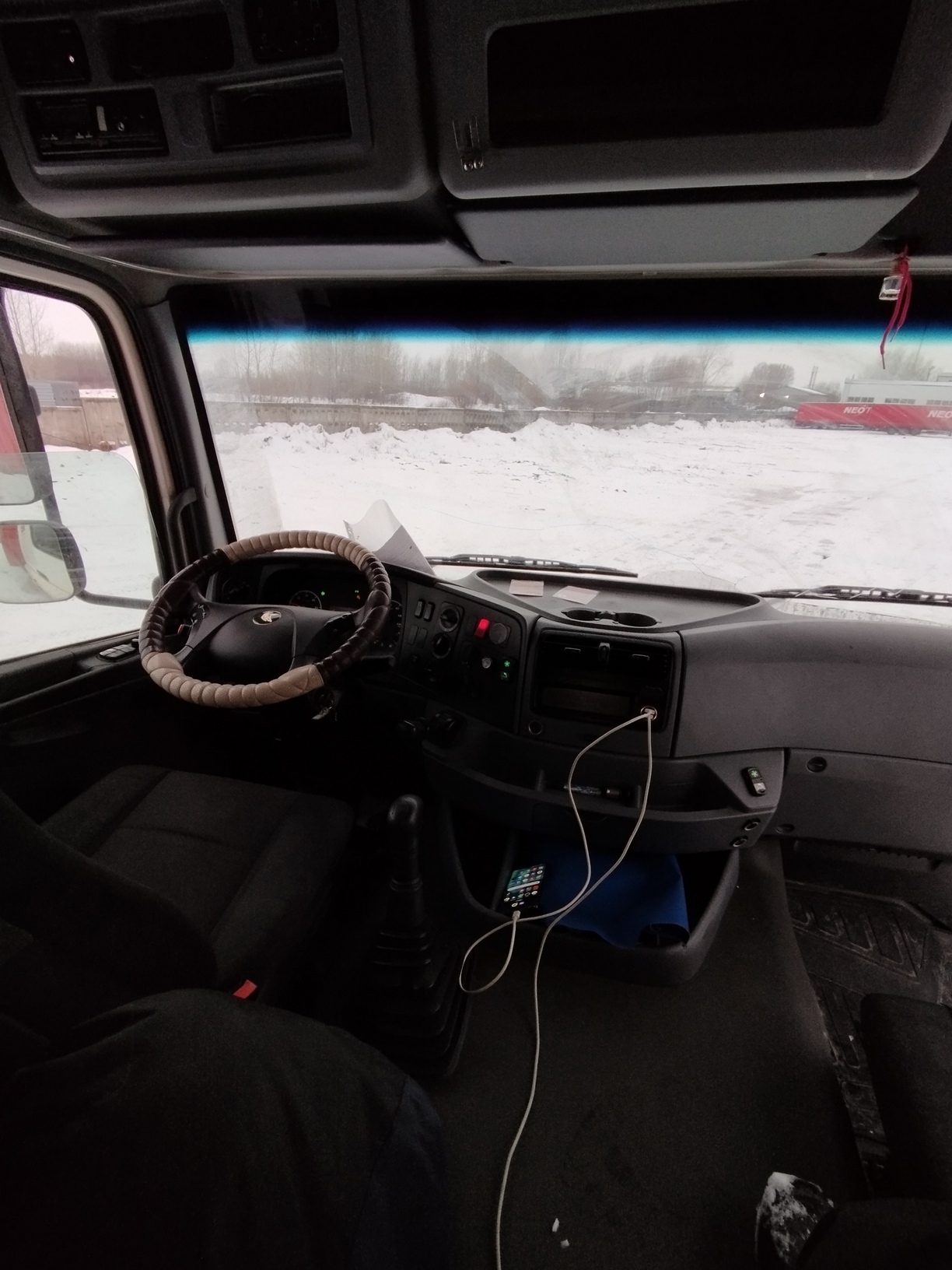 Седельный тягач КАМАЗ 5490-801-DC (газодизель) 2021 г. - фото 50